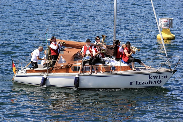 这引发了外 这引发了外